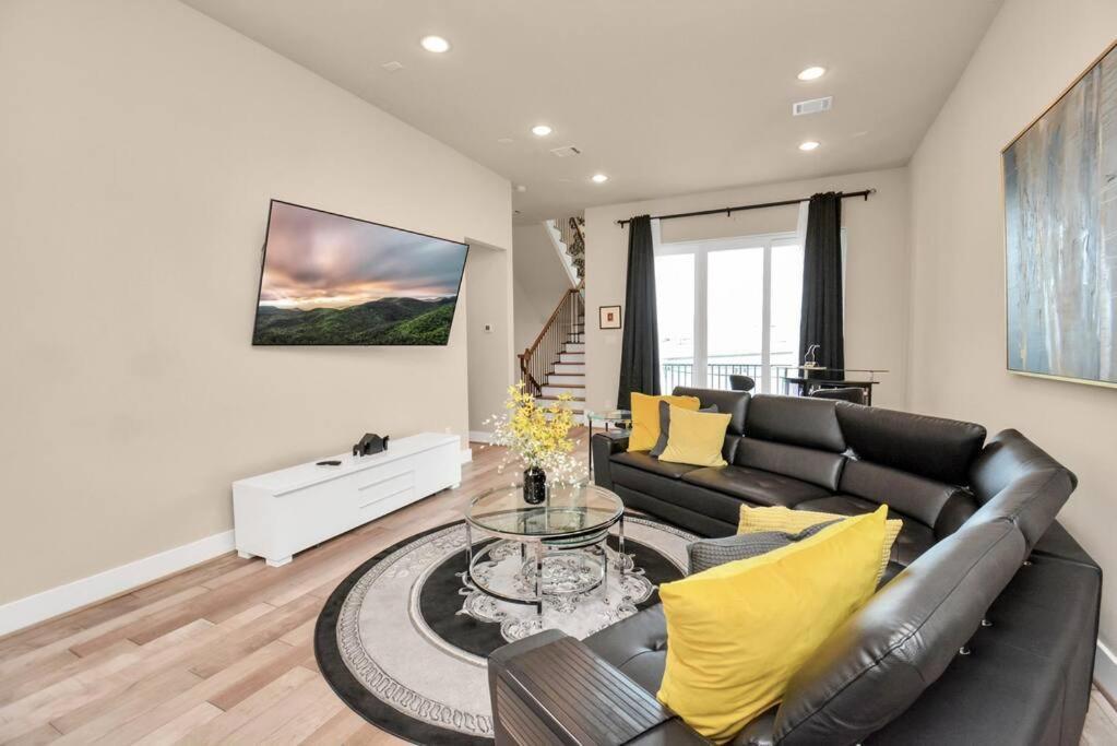 Beautiful Luxurious Houston Galleria Home Exteriér fotografie