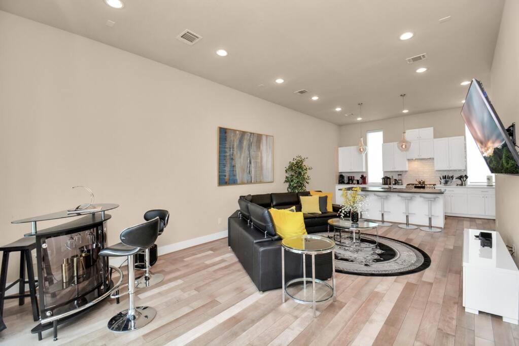 Beautiful Luxurious Houston Galleria Home Exteriér fotografie